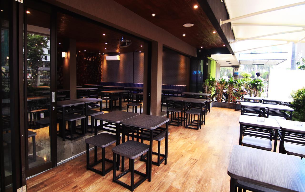 Shakti Hotel Jakarta Exterior photo